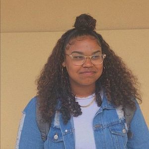 Meet your Posher, Maddie